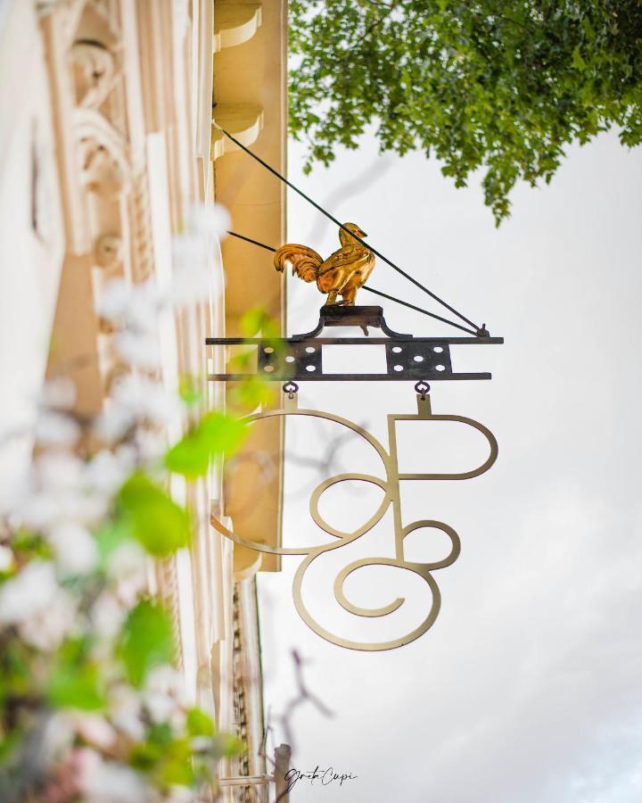 Oak & Poppy Appart hôtel